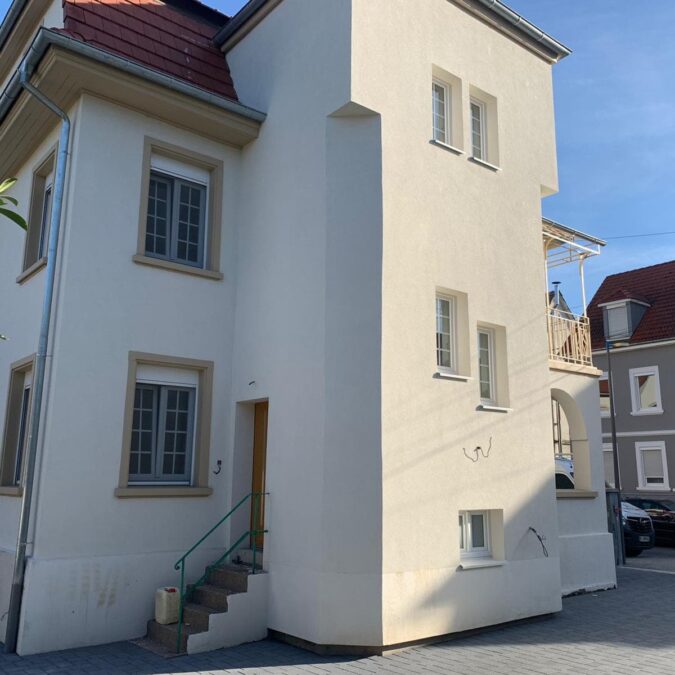 Pose de menuiserie ext&eacute;rieure &agrave; proximit&eacute; de Benfeld et Strasbourg : portes et fen&ecirc;tres Haguenau